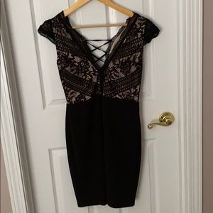 Black lace bodycon dress
